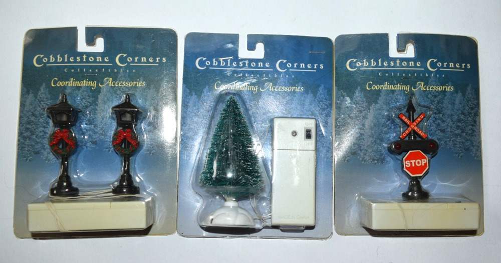 Lot 3 Cobblestone Corners Coordinating -Tree-Railroad Crossing - Lamps w/ Wreath